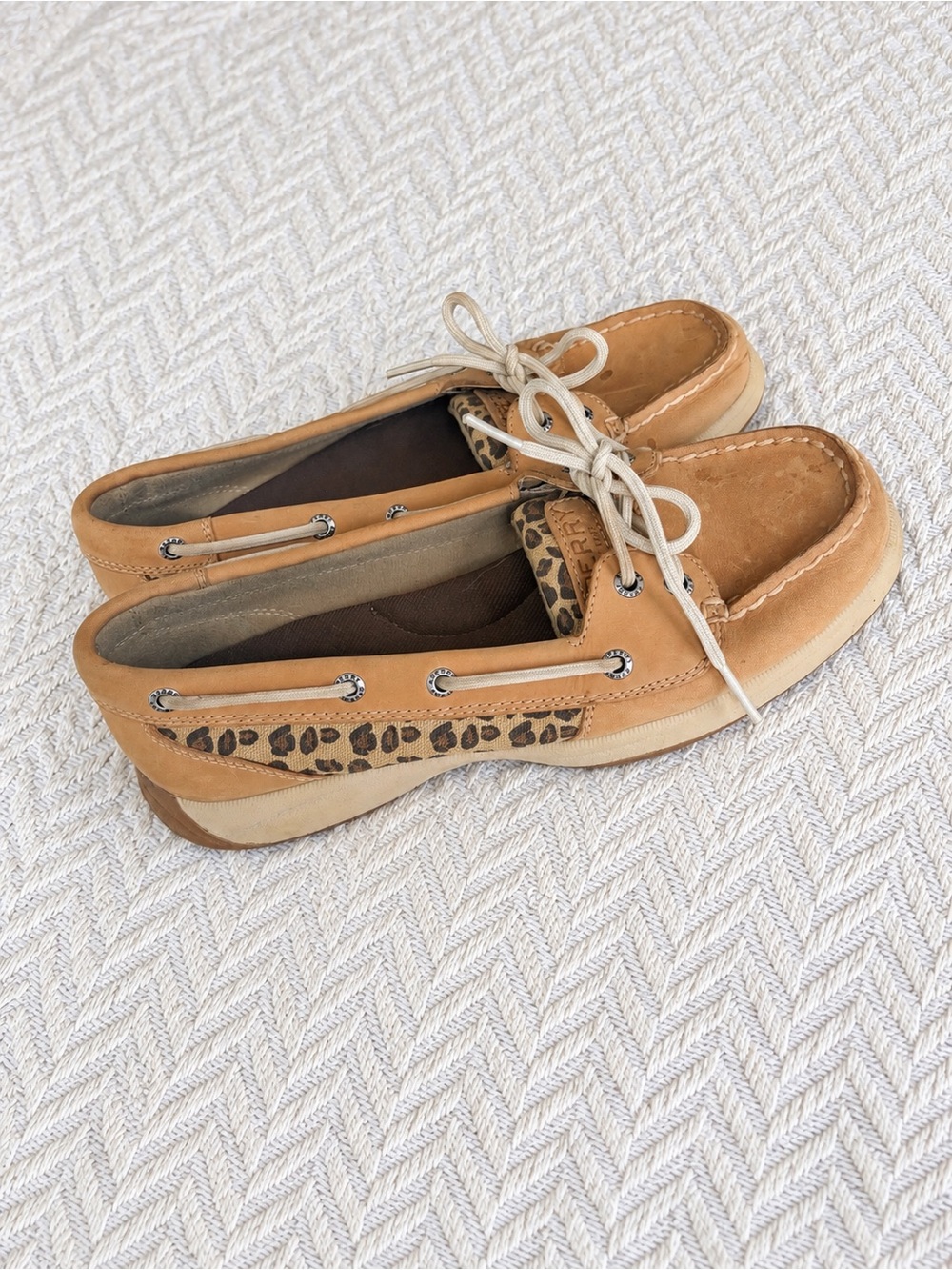 Sperry Leather Boat Shoes Tan Cheetah Leopard Print Size 7.5